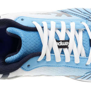 Kempa Schuhe Attack Three Women