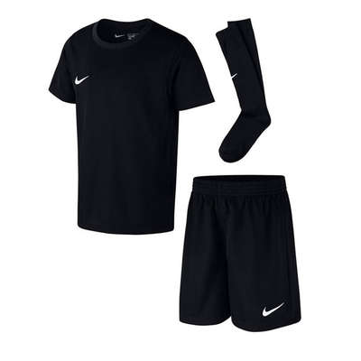 Nike - 15443000